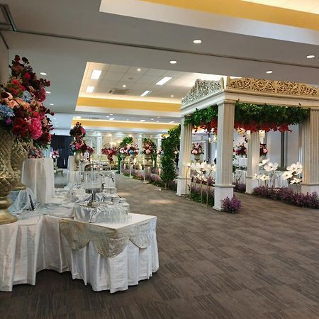 Tos Hotel & Convention Center Tangerang Powered By Archipelago Exterior photo