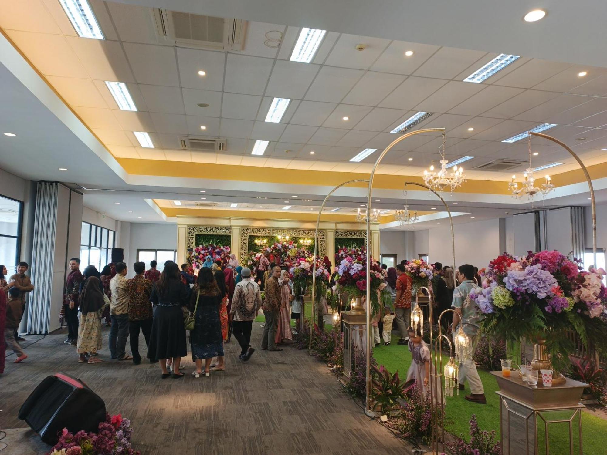 Tos Hotel & Convention Center Tangerang Powered By Archipelago Exterior photo