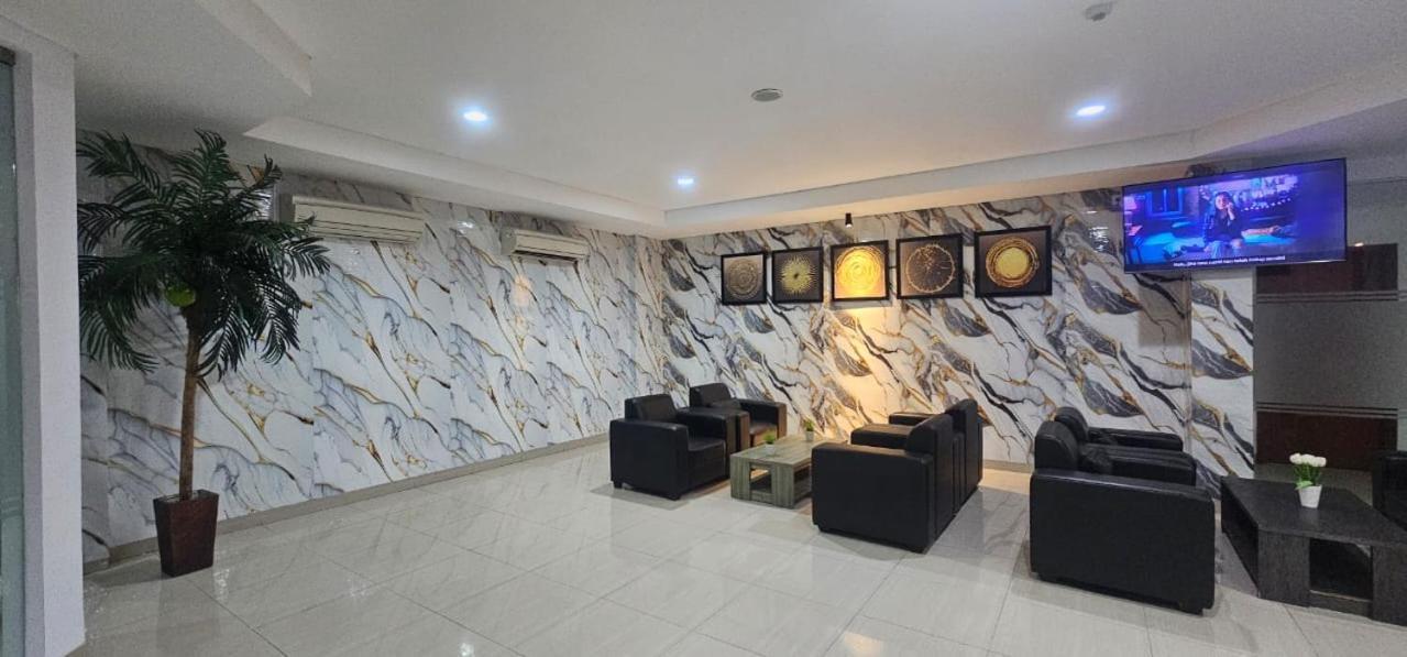 Tos Hotel & Convention Center Tangerang Powered By Archipelago Exterior photo